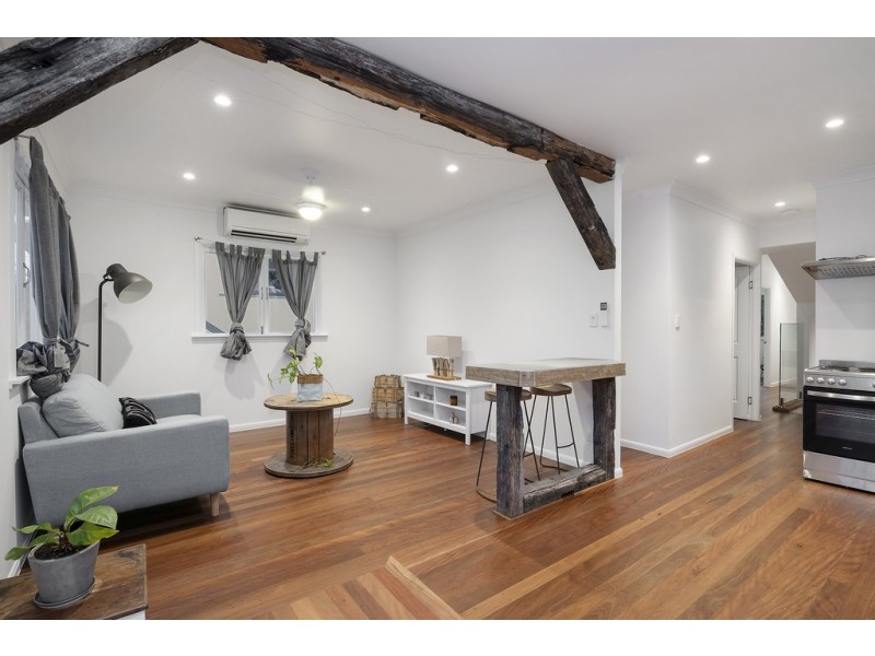 39 Bradfield Street, Brighton QLD 4017