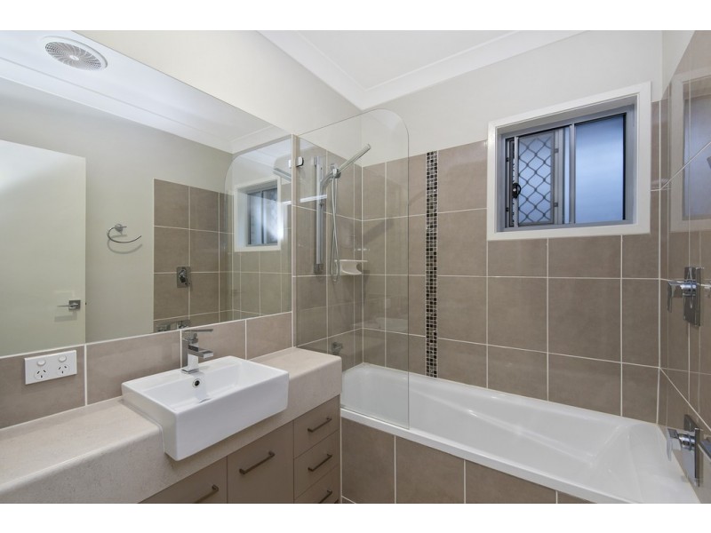 27 Windjana Crescent, Fitzgibbon QLD 4018