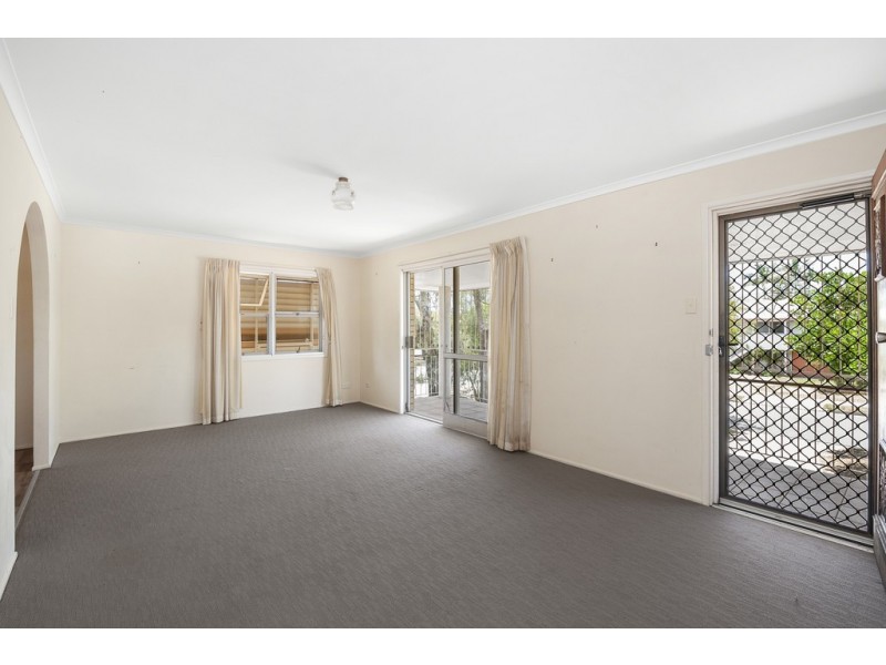 19 Thomas Street, Clontarf QLD 4019