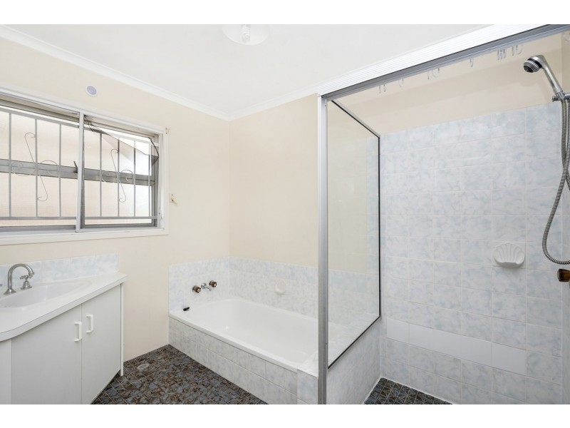 19 Thomas Street, Clontarf QLD 4019