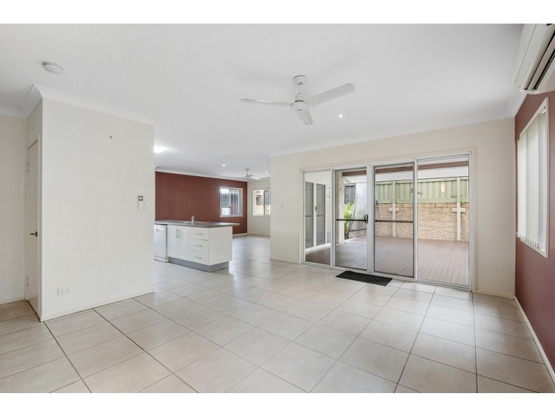 61 Astley Parade, North Lakes QLD 4509