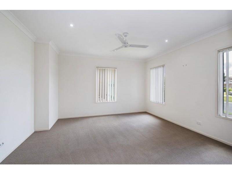 61 Astley Parade, North Lakes QLD 4509