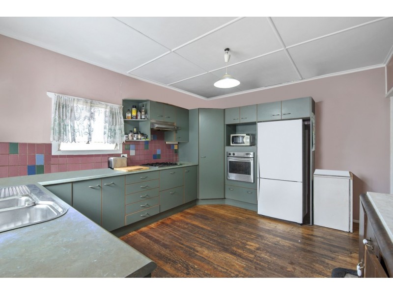 28 Valerie Street, Clontarf QLD 4019