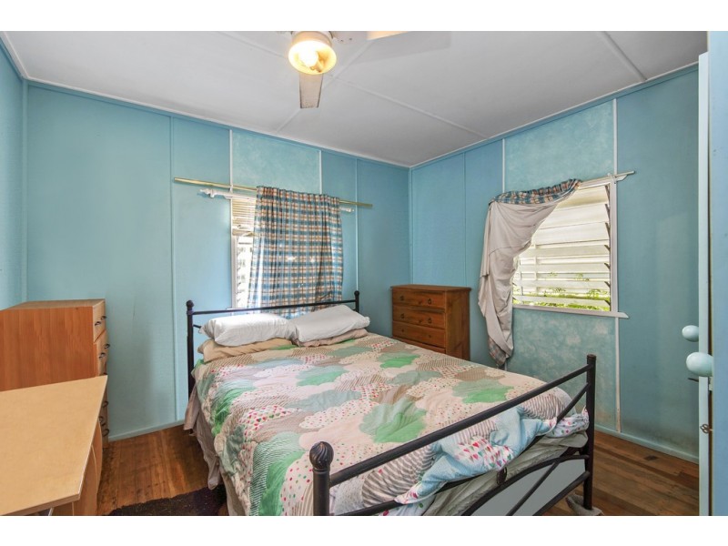 28 Valerie Street, Clontarf QLD 4019