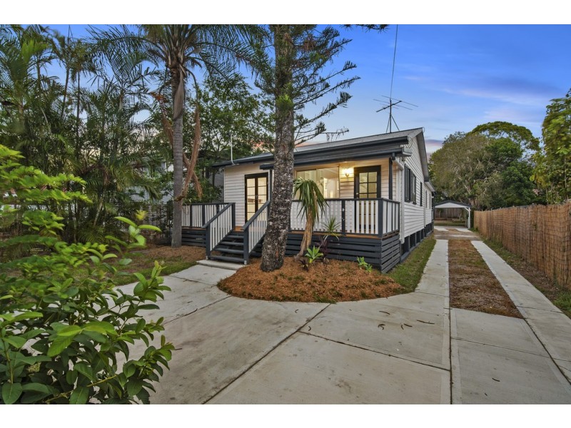 125 Elizabeth Avenue, Clontarf QLD 4019