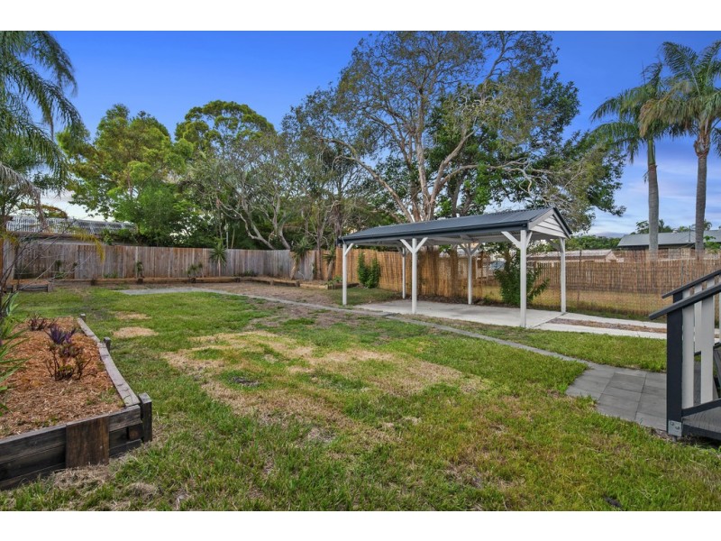 125 Elizabeth Avenue, Clontarf QLD 4019