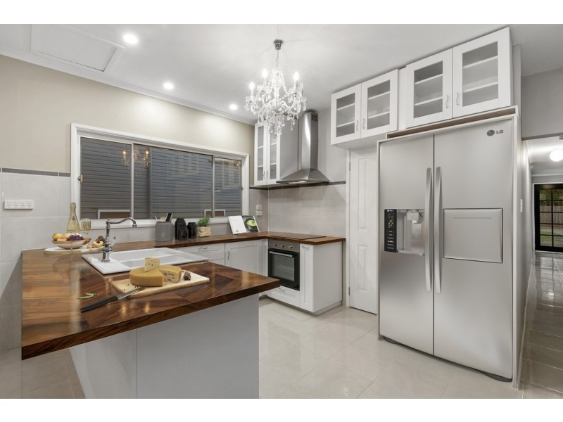 125 Elizabeth Avenue, Clontarf QLD 4019