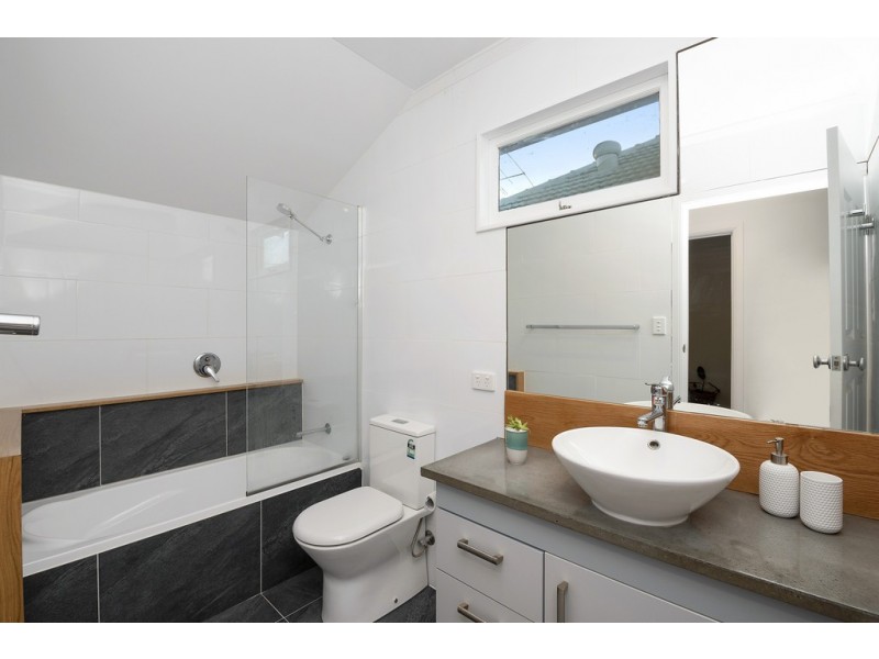 39 Bradfield Street, Brighton QLD 4017