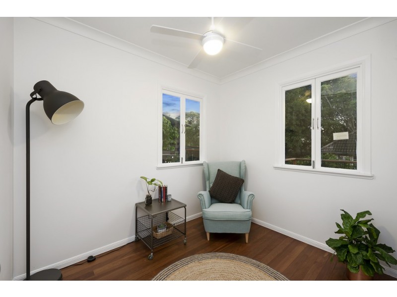 39 Bradfield Street, Brighton QLD 4017