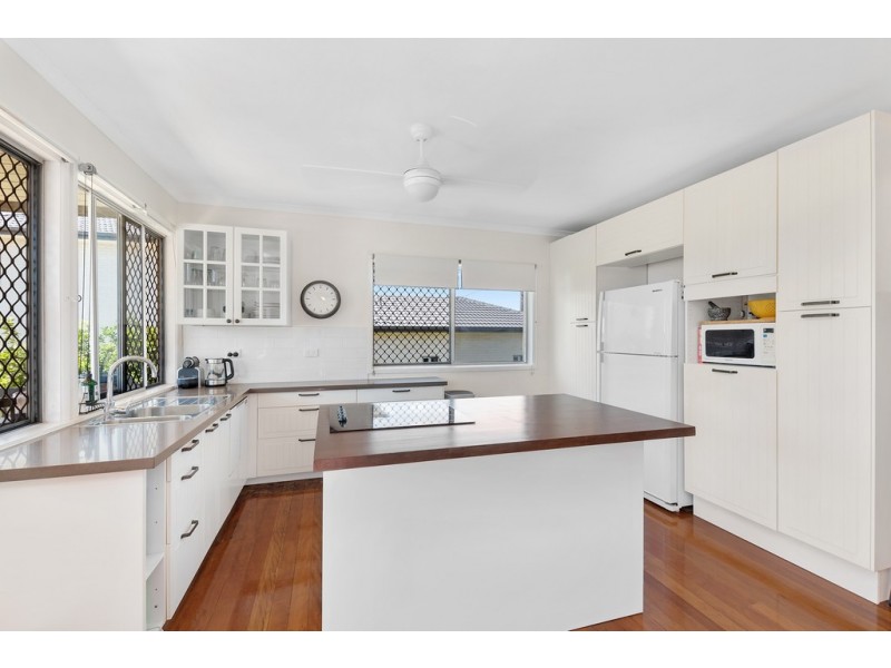 1 Fox Street, Strathpine QLD 4500