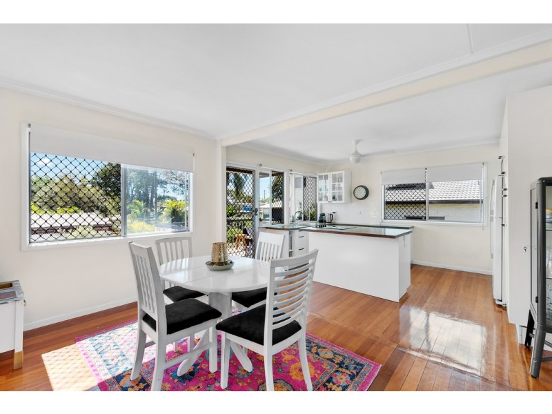 1 Fox Street, Strathpine QLD 4500