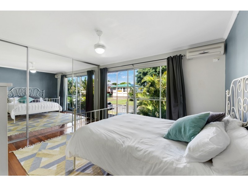 1 Fox Street, Strathpine QLD 4500