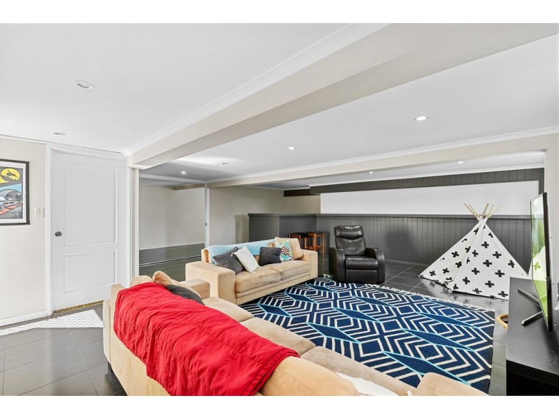 1 Fox Street, Strathpine QLD 4500