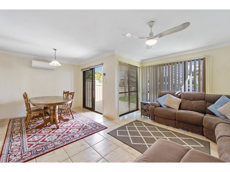 2/3 Annie Street, Woody Point QLD 4019