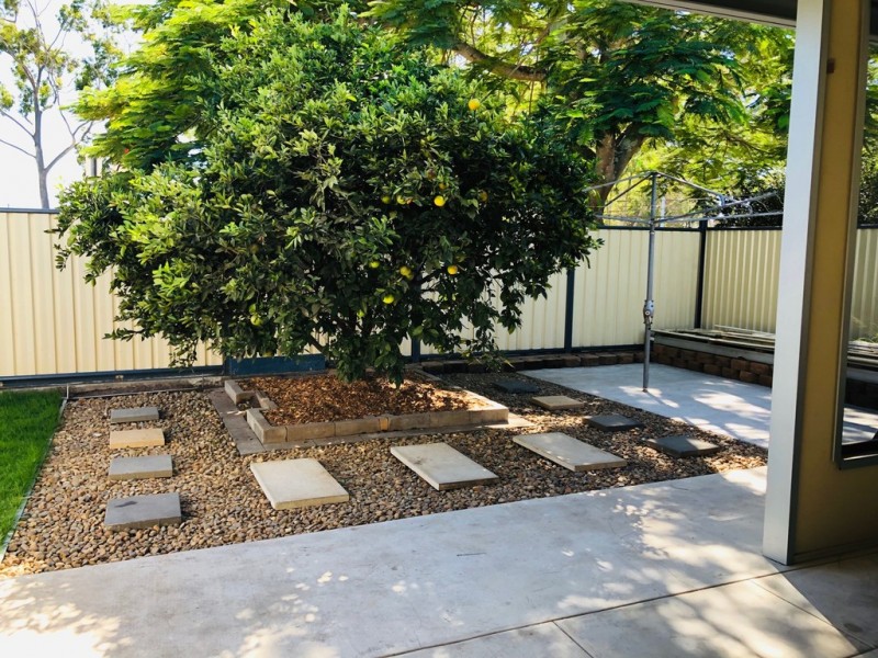 117 Anzac Avenue, Redcliffe QLD 4020