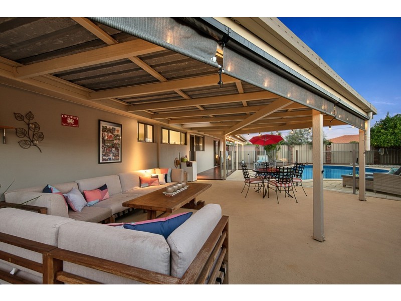 13 Drambuie Court, Kippa-ring QLD 4021