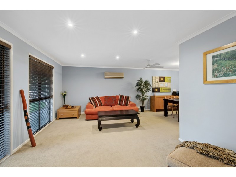 13 Drambuie Court, Kippa-ring QLD 4021