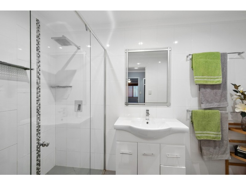 13 Drambuie Court, Kippa-ring QLD 4021