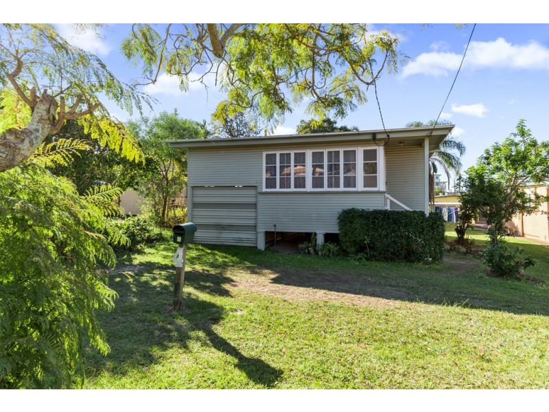 4 Sorrento Street, Margate QLD 4019