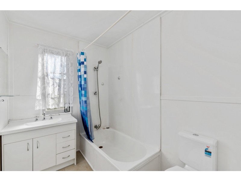 4 Sorrento Street, Margate QLD 4019