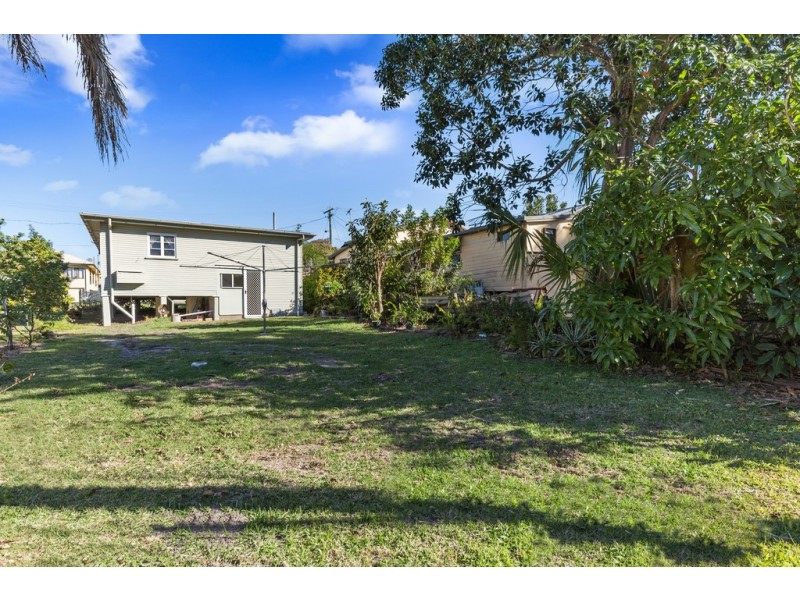 4 Sorrento Street, Margate QLD 4019