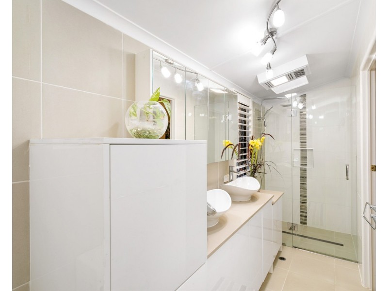 9 Frost Street, Clontarf QLD 4019