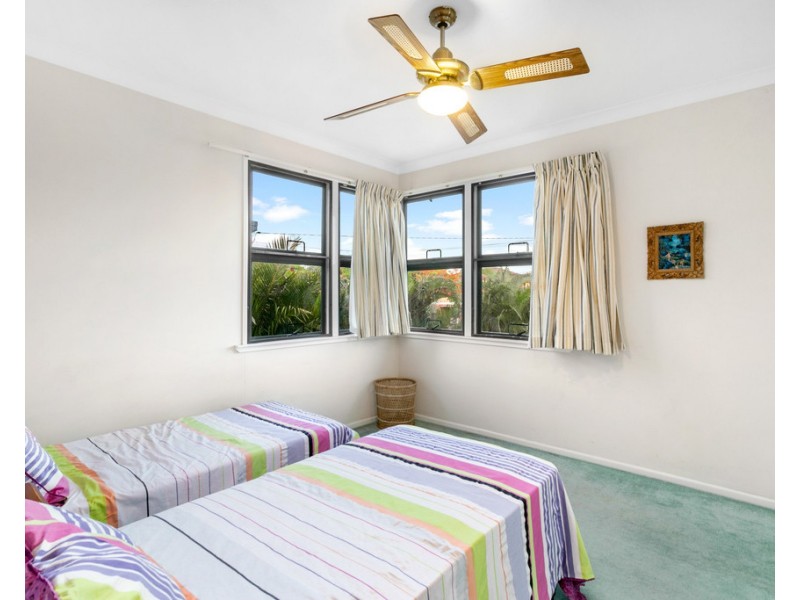 9 Frost Street, Clontarf QLD 4019