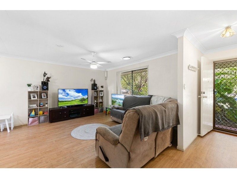 5 Lexington Court, Kippa-ring QLD 4021