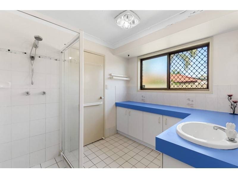 5 Lexington Court, Kippa-ring QLD 4021