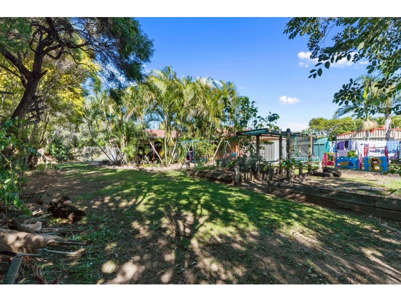 5 Lexington Court, Kippa-ring QLD 4021