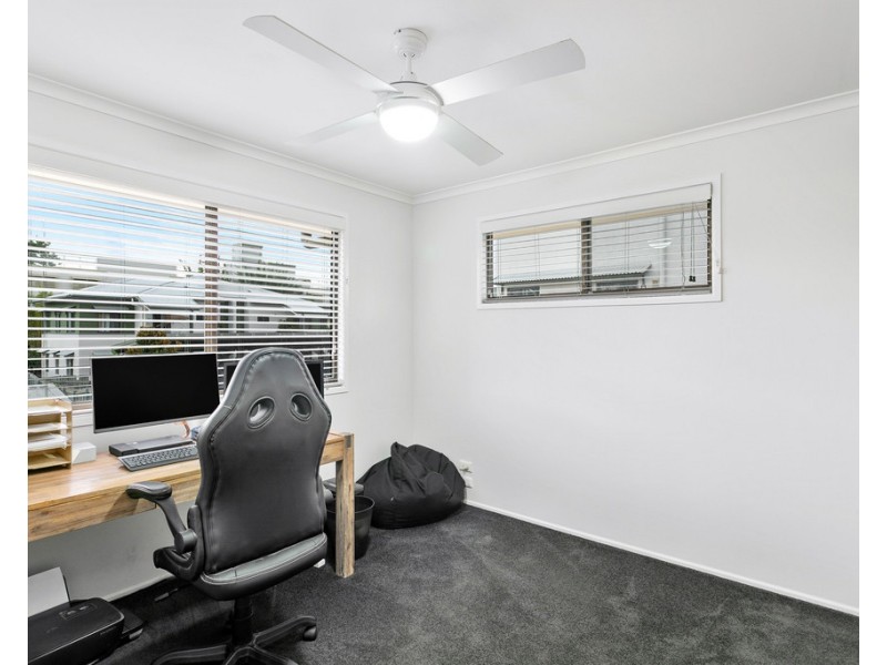 20 Belvedere Street, Clontarf QLD 4019