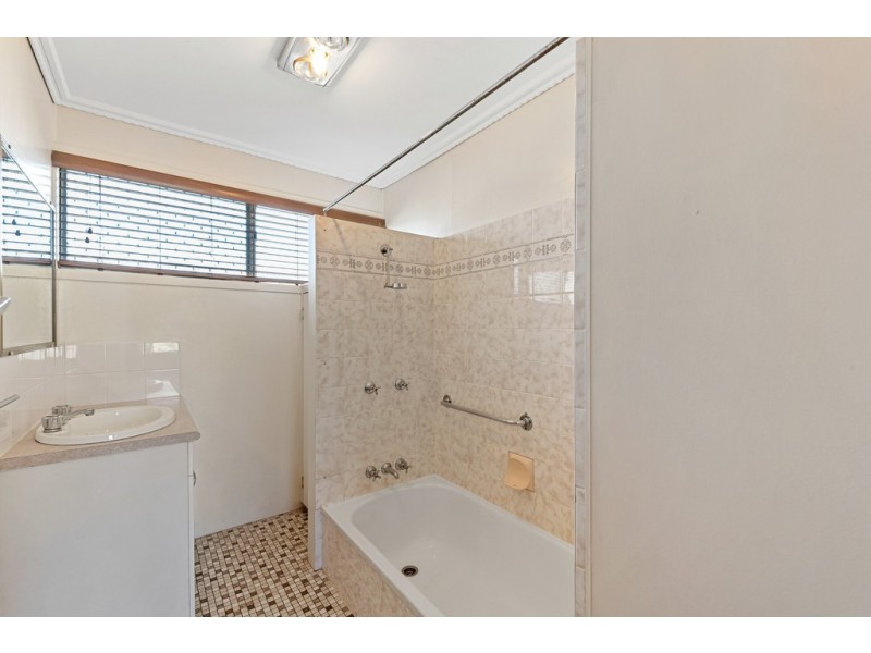 58 Ewan Street, Margate QLD 4019
