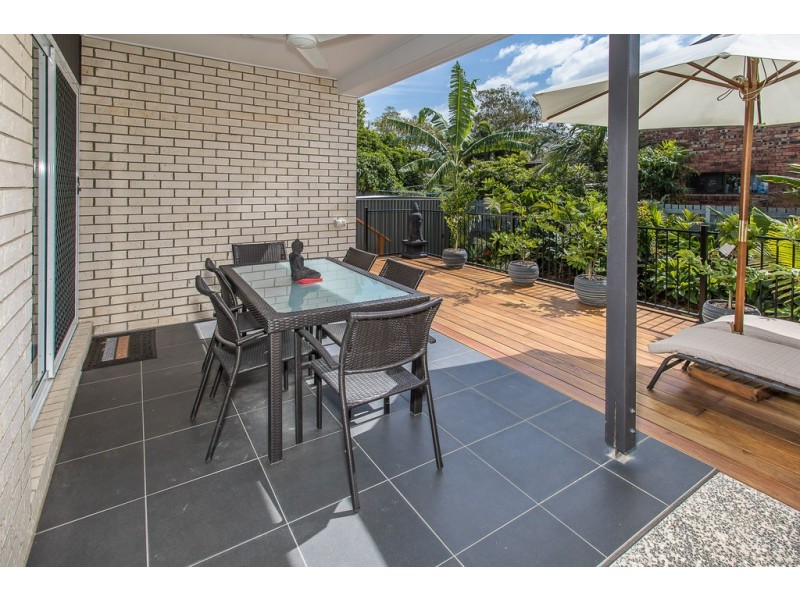 196 Hornibrook Esplanade, Woody Point QLD 4019