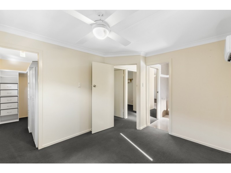 10 Pearen Street, Clontarf QLD 4019