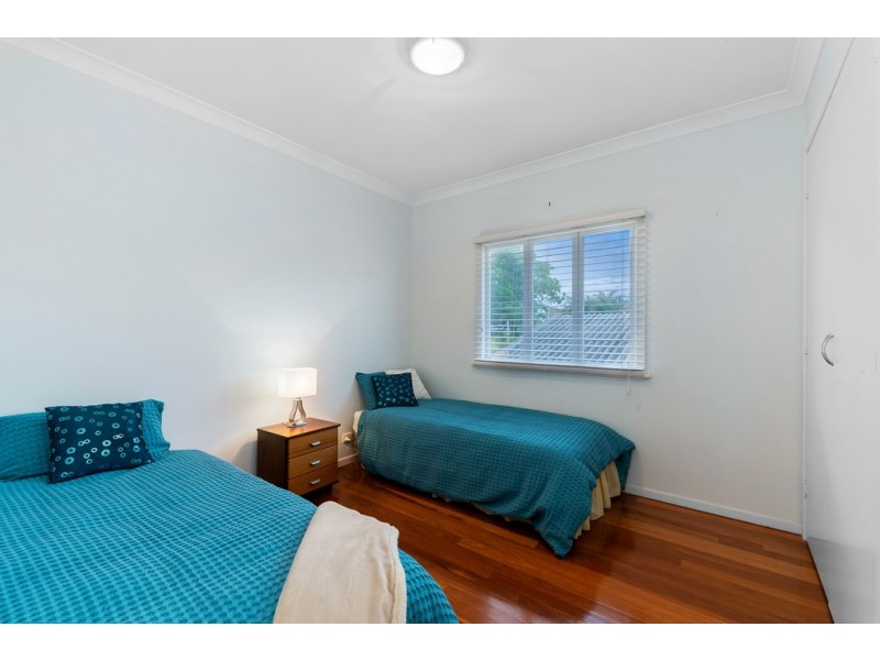 15 Ernest Street, Woody Point QLD 4019