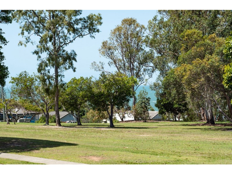 15 Ernest Street, Woody Point QLD 4019