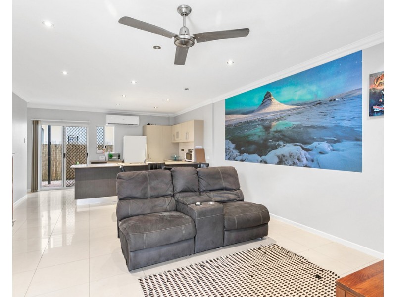 3/23 Tilley Street, Redcliffe QLD 4020