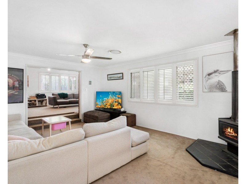 11 Lauderdale Court, Kippa-ring QLD 4021