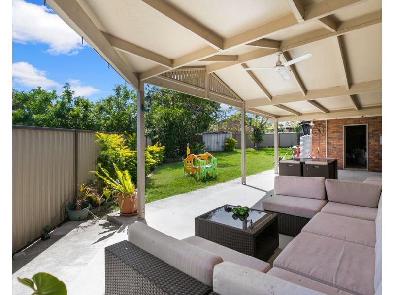 11 Lauderdale Court, Kippa-ring QLD 4021