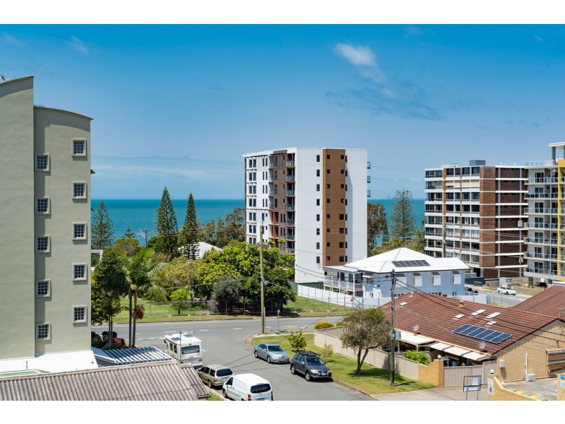 11/12 Louis Street, Redcliffe QLD 4020
