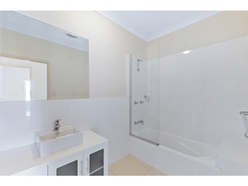 43a Higgs Street, Rothwell QLD 4022