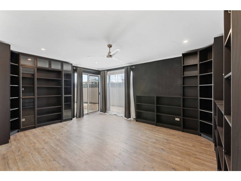 43a Higgs Street, Rothwell QLD 4022