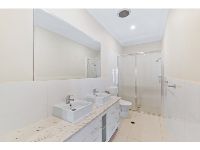 43a Higgs Street, Rothwell QLD 4022