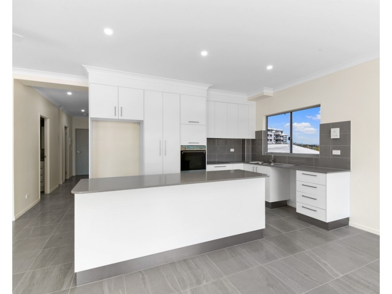 6/12 Louis Street, Redcliffe QLD 4020