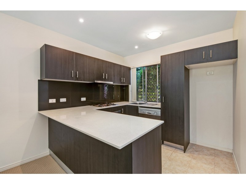 5/15 Caroline Street, Woody Point QLD 4019