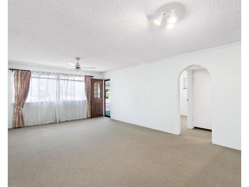 2/5 View Street, Woody Point QLD 4019