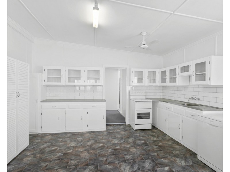3/10 Bunton Street, Scarborough QLD 4020