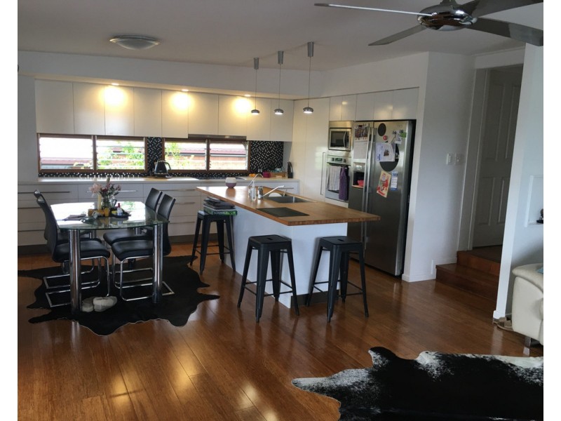 38 Georgina Street, Woody Point QLD 4019