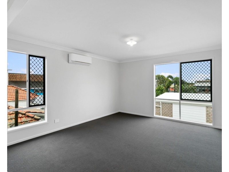 3A Bailey Street, Woody Point QLD 4019