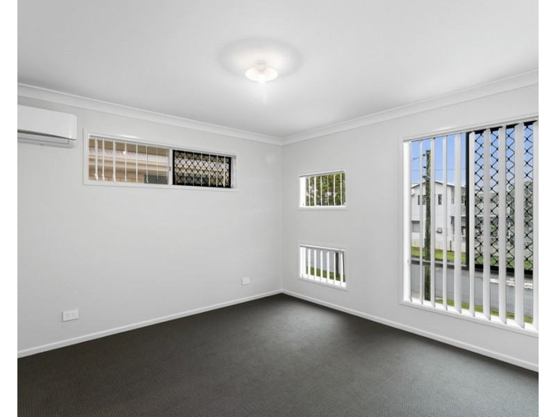 3A Bailey Street, Woody Point QLD 4019